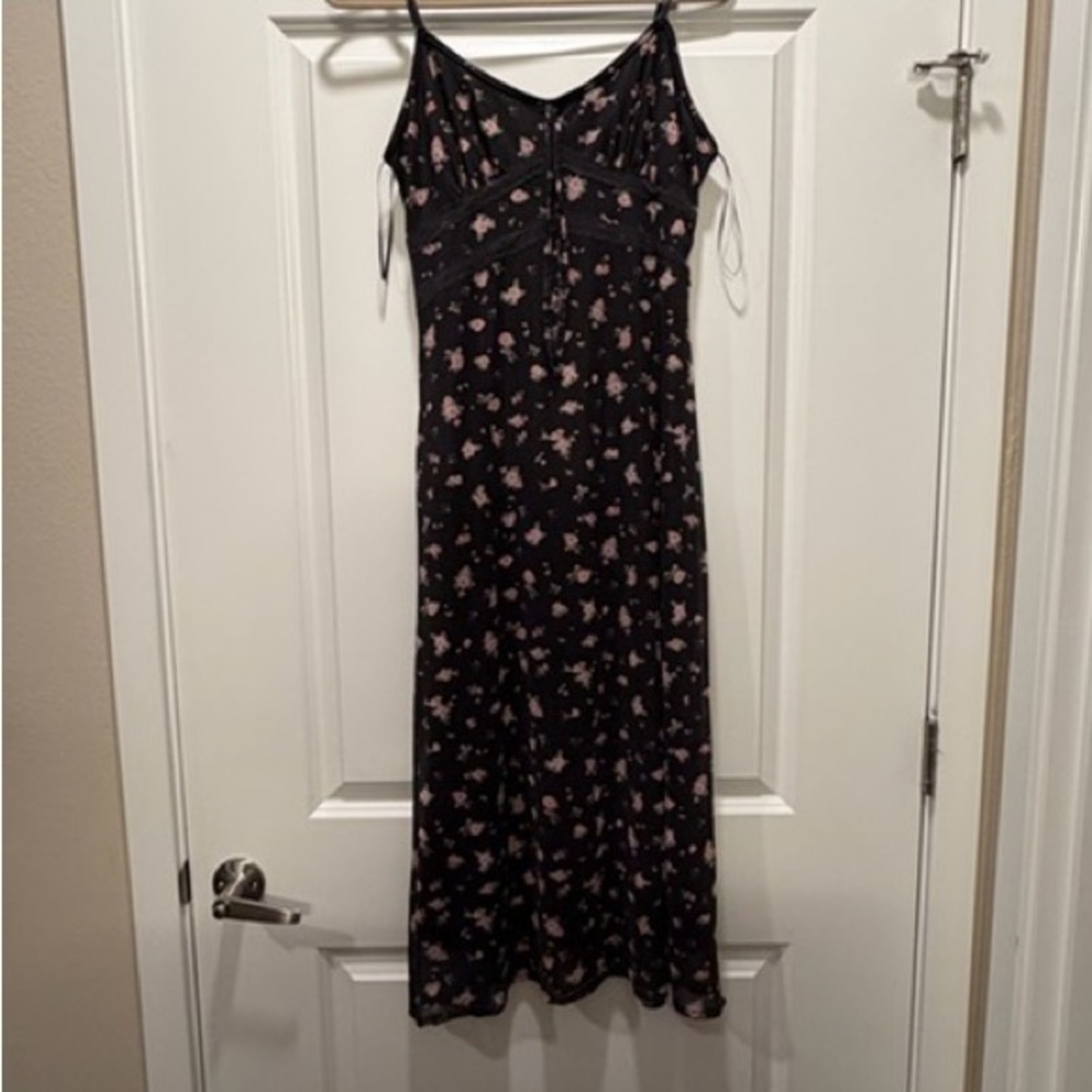 Pink Rose Black Maxi Dress with Pink Floral Pattern